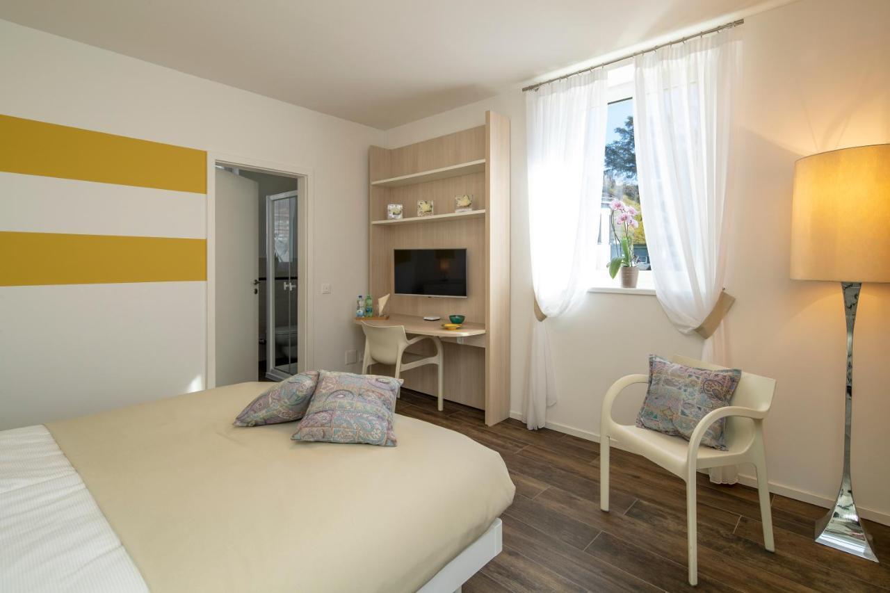 Albergo Ristorante Stazione Balerna Bagian luar foto